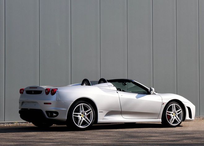 Ferrari F430 spider 6 speed manual 4308 V8 32 valve 4 Zilver Argento Nurburgring de 2006