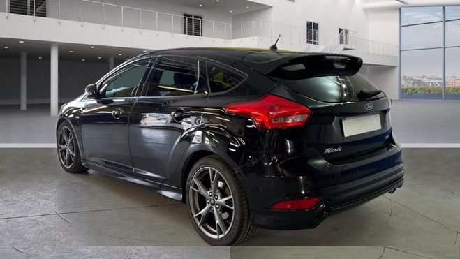 Ford Focus 2.0 TDCI 150CH STOP&START ST LINE POWERS Noir de 2017