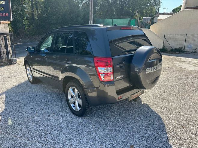 Suzuki Grand Vitara II 1.9 DDIS 130 5P CROSSOVER 89600KMS GRIS de 2011