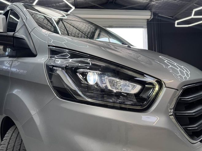 Ford Transit CUSTOM 2.0 TDCi 170CV LIMITED L1H1 6 PLA GRIS CLAIR de 2019