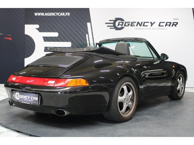 Porsche 911 Type 993 Cabriolet 3.6i 285 Carrera Noir de 1997