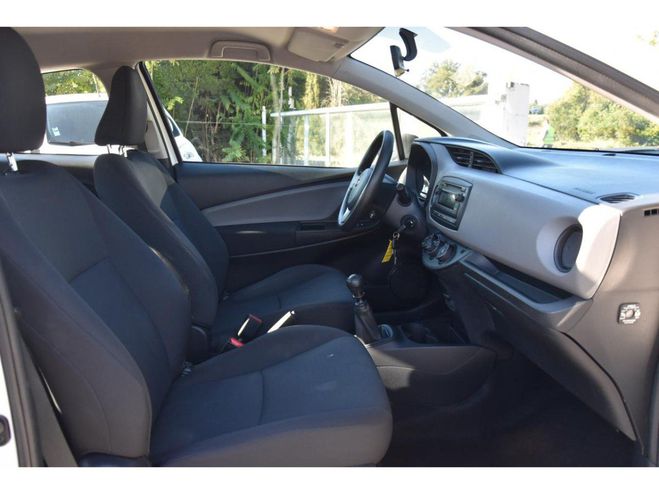 Toyota Yaris 1.4 - 90 D-4D 2016 III 2011 Active PHASE BLANC de 2016