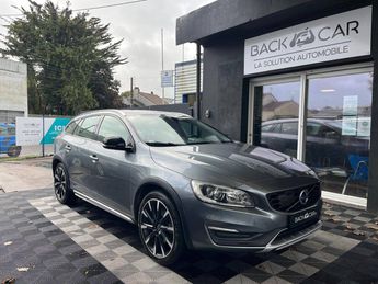  Voir détails -Volvo V60 CROSS COUNTRY D4 AWD 190 ch Geartronic 6 à Nantes (44)