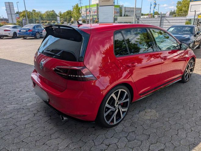 Volkswagen Golf 2.0 16V TSI BlueMotion - 265 VII BERLINE Rouge mtallis de 2016