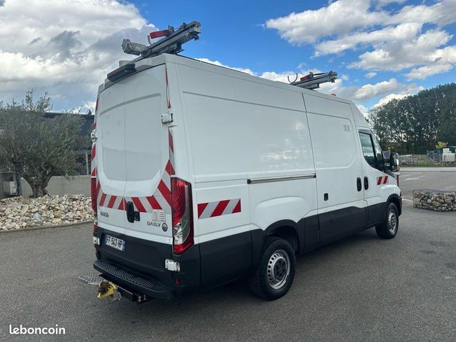 Iveco Daily 15490 ht 35s14 fourgon atelier l2h2  de 2019