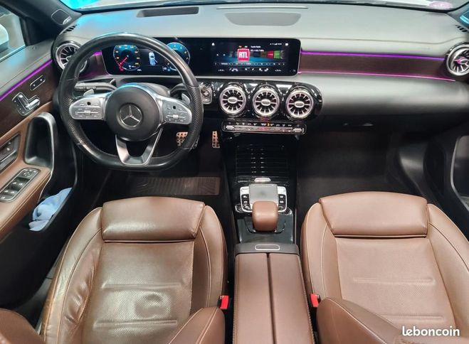 Mercedes Classe A 200 163ch AMG LINE 7G-DCT TOIT OUVRANT + Blanc de 2018