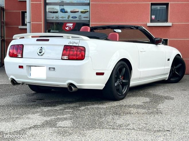 Ford Mustang 4.6 V8 GT Cabriolet Blanc de 2008