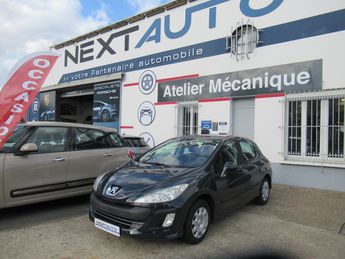  Voir détails -Peugeot 308 1.6 VTI 16V 120CH PREMIUM 5P à  Le Coudray-Montceaux (91)