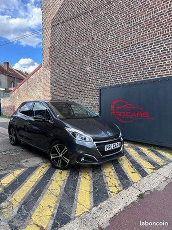  Voir détails -Peugeot 208 gt line à Douai (59)