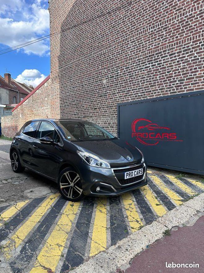 Peugeot 208 gt line Gris de 2016