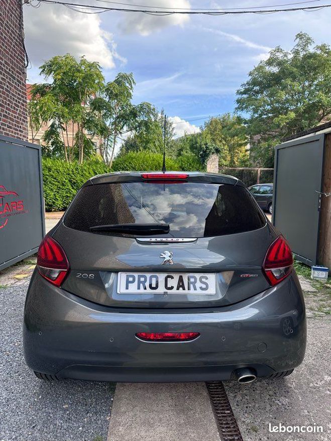 Peugeot 208 1,6hdi Gris de 2017