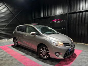  Voir détails -Toyota Verso lca 112 d-4d 5pl fap dynamic à Douai (59)