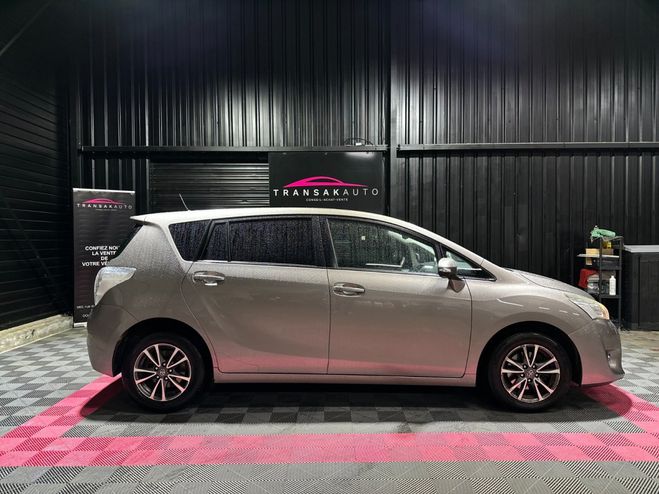 Toyota Verso lca 112 d-4d 5pl fap dynamic GRIS de 2014