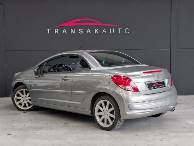 Peugeot 207 CC 1.6 HDi 112ch FAP Roland Garros - DIS Gris de 2011