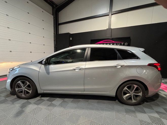 Hyundai I30 SW 1.6 CRDi 110 Blue Drive GO! Gris de 2016