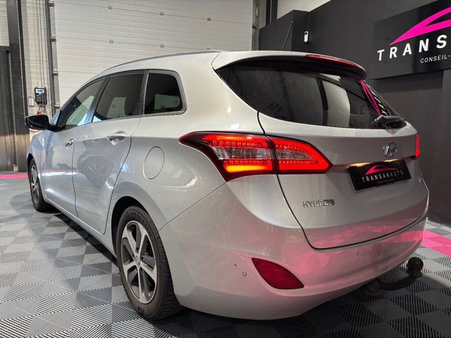 Hyundai I30 SW 1.6 CRDi 110 Blue Drive GO! Gris de 2016