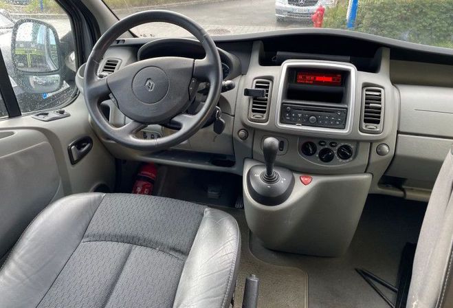 Renault Trafic BVA II GENERATION 2.5 DCI 150CH BVR  de 2011