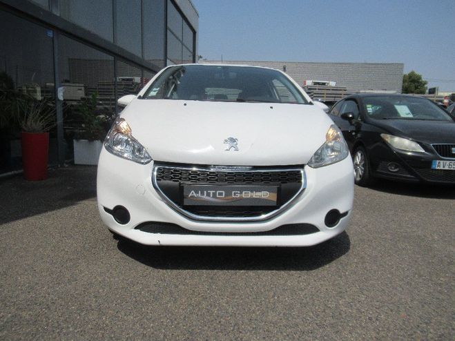 Peugeot 208 1.4 HDi 68ch BVM5 Active Blanc de 2015