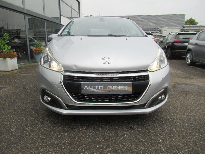 Peugeot 208 PureTech 82ch SetS BVM5 Signature Gris Clair de 2018