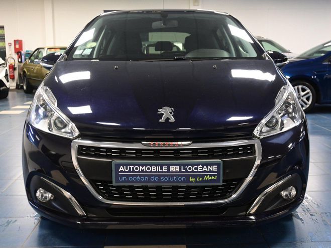 Peugeot 208 1.6 BlueHDi 100ch BVM5 Style Aubergine de 2017