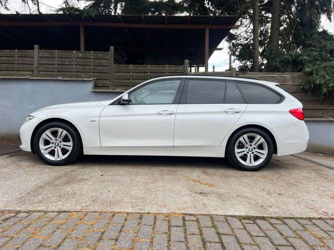 BMW Serie 3 Touring 318 i Sport Line 136cv 6vit Pack Blanc Mtallis de 2018