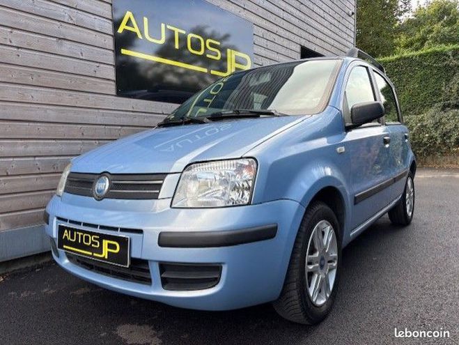Fiat Panda ii 1.2 8v 60 emotion Bleu de 2006