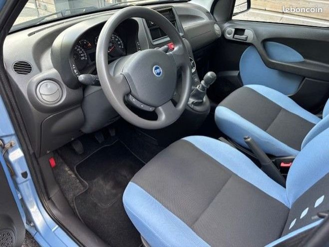 Fiat Panda ii 1.2 8v 60 emotion Bleu de 2006