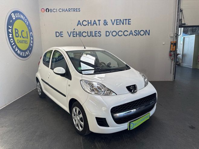 Peugeot 107 1.0 12V URBAN MOVE 5P Blanc de 2012