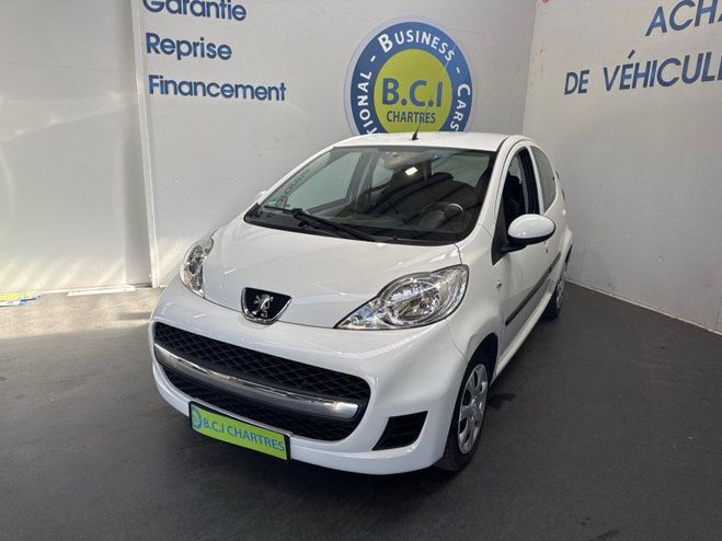 Peugeot 107 1.0 12V URBAN MOVE 5P Blanc de 2012