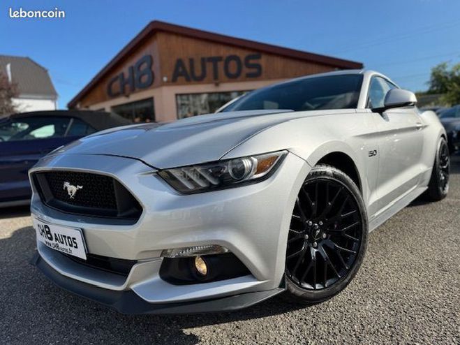 Ford Mustang v8 5.0 fastback 1ere main pack mremium 2 Argent de 2017