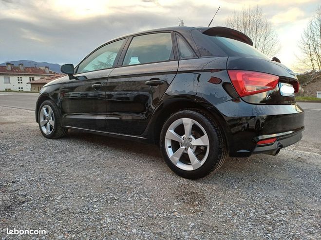 Audi A1 Sportback tfsi 95 ultra Noir de 2015