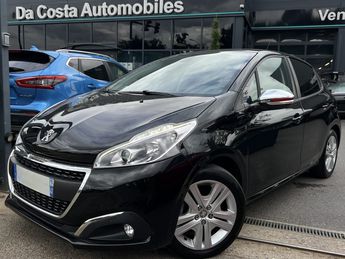  Voir détails -Peugeot 208 PHASE 2 SIGNATURE 1.2 82 Cv ECRAN TACTIL à Taverny (95)