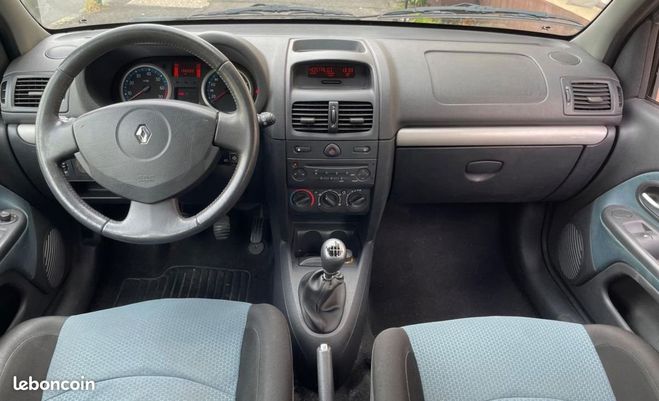 Renault Clio Renault Clio CAMPUS 1.2 75 DYNAMIQUE DISTRIBUTION OK  Gris de 2007