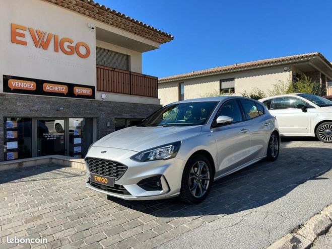 Ford Focus 1.0 Ecoboost 125ch ST Line Suivi  jour  Gris de 2020