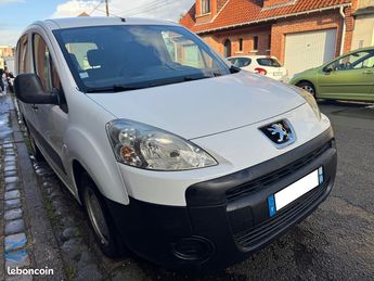  Voir détails -Peugeot Partner 1,6 HDI 75CH 1re main 3 places à Armentires (59)