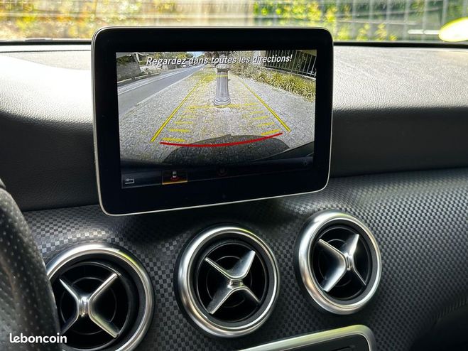 Mercedes Classe A BENZ 180 d Sensation 7G-DCT GARANTIE 12  Gris de 2017