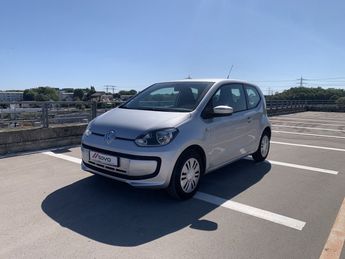  Voir détails -Volkswagen Up UP! 1.0 75CH BLUEMOTION MOVE 5P à Igny (91)
