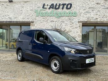 Voir détails -Peugeot Partner BlueHDI 100ch Asphalt BVM5 12 075HT à Saint-Christophe-du-Ligneron (85)