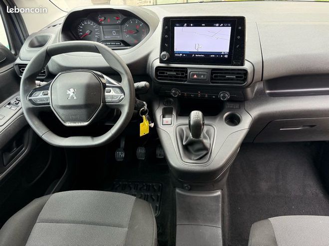 Peugeot Partner BlueHDI 100ch Asphalt BVM5 12 075HT Bleu de 2021