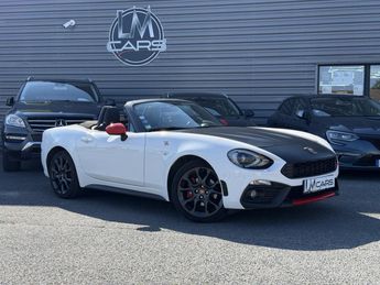  Voir détails -Fiat 124 Spider ABARTH 1.4 MultiAir Turbo 16V - 1 à Chteaubernard (16)