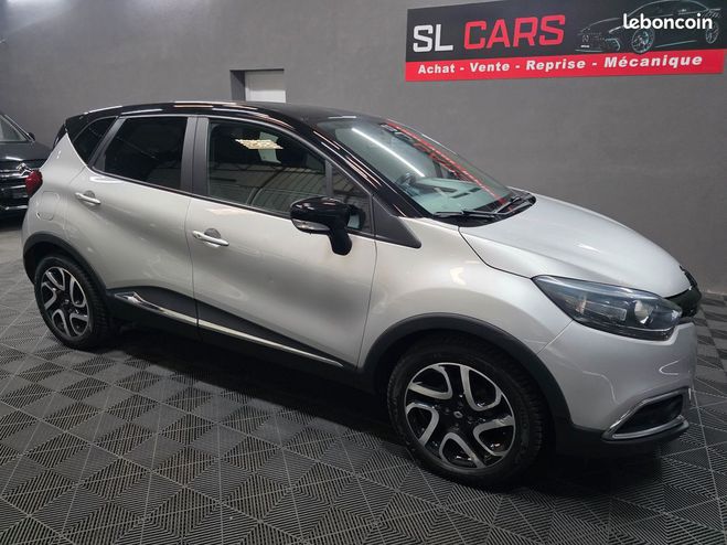 Cliquer pour voir la photo suivante Renault Captur 90ch Energy Intens Gris de 2014