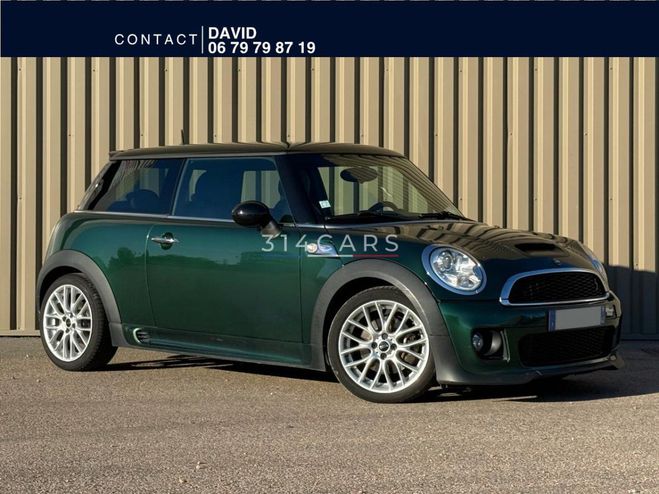 Cliquer pour voir la photo suivante Mini Cooper S 1.6i 184 - JCW - British Green VERT de 2011