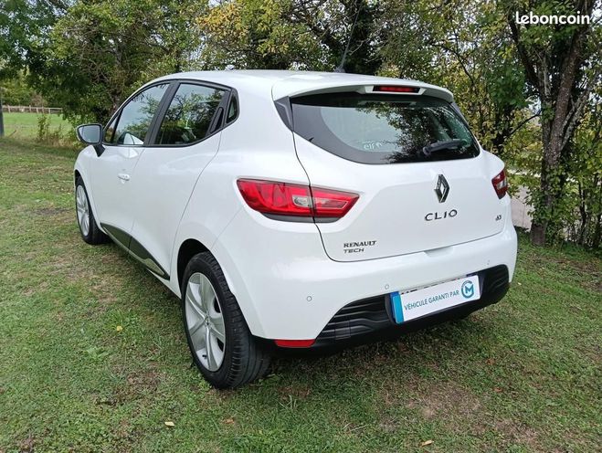 Renault Clio IV 1.5 dCi 75ch Dynamique Rvis & Garan Blanc de 2013