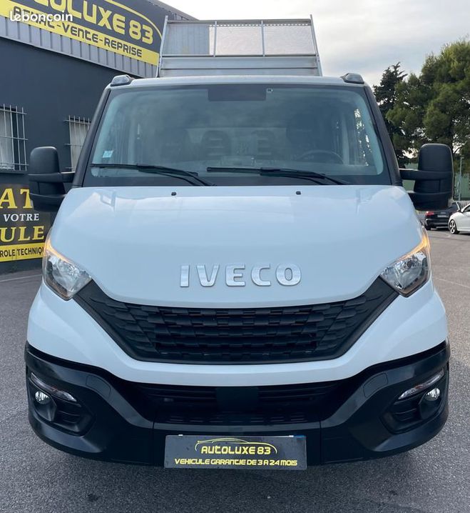 Iveco Daily benne 35 c 14 35C14 double cabine 136 cv Blanc de 2021