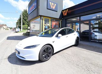  Voir détails -Tesla Model 3 HIGHLAND DUAL MOTOR AWD LONG RANGE 440 C à Bourgoin-Jallieu (38)