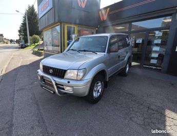  Voir détails -Toyota Land Cruiser 90 3.0 D4D 165 TS VX 4X4 à Bourgoin-Jallieu (38)
