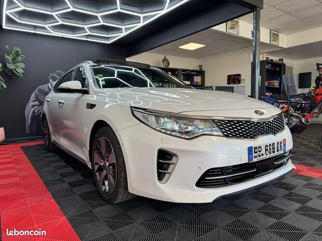 Kia Optima sw gt line crdi 140 dct7 Blanc de 2017