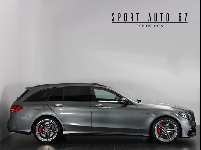 Mercedes Classe C C63 S AMG V8 4.0L bi turbo Selenit Grau de 2019