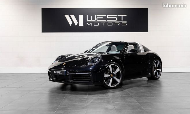Porsche 911 992 Targa 3.0 385 PDK ? Immat France PDL Noir de 2021