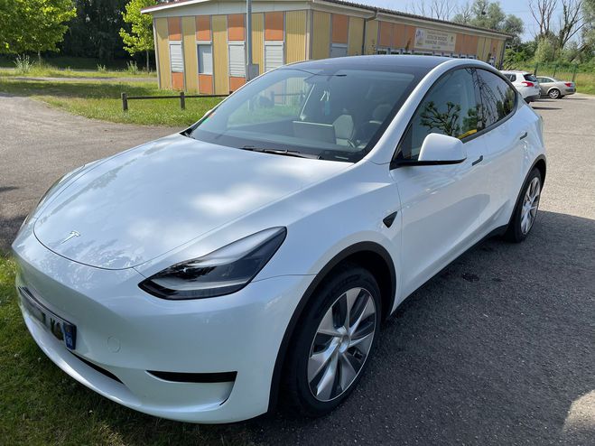 Tesla Model Y  finition Standard Propulsion  de 2024